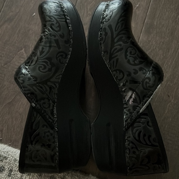 Dansko Clogs - Picture 7 of 7